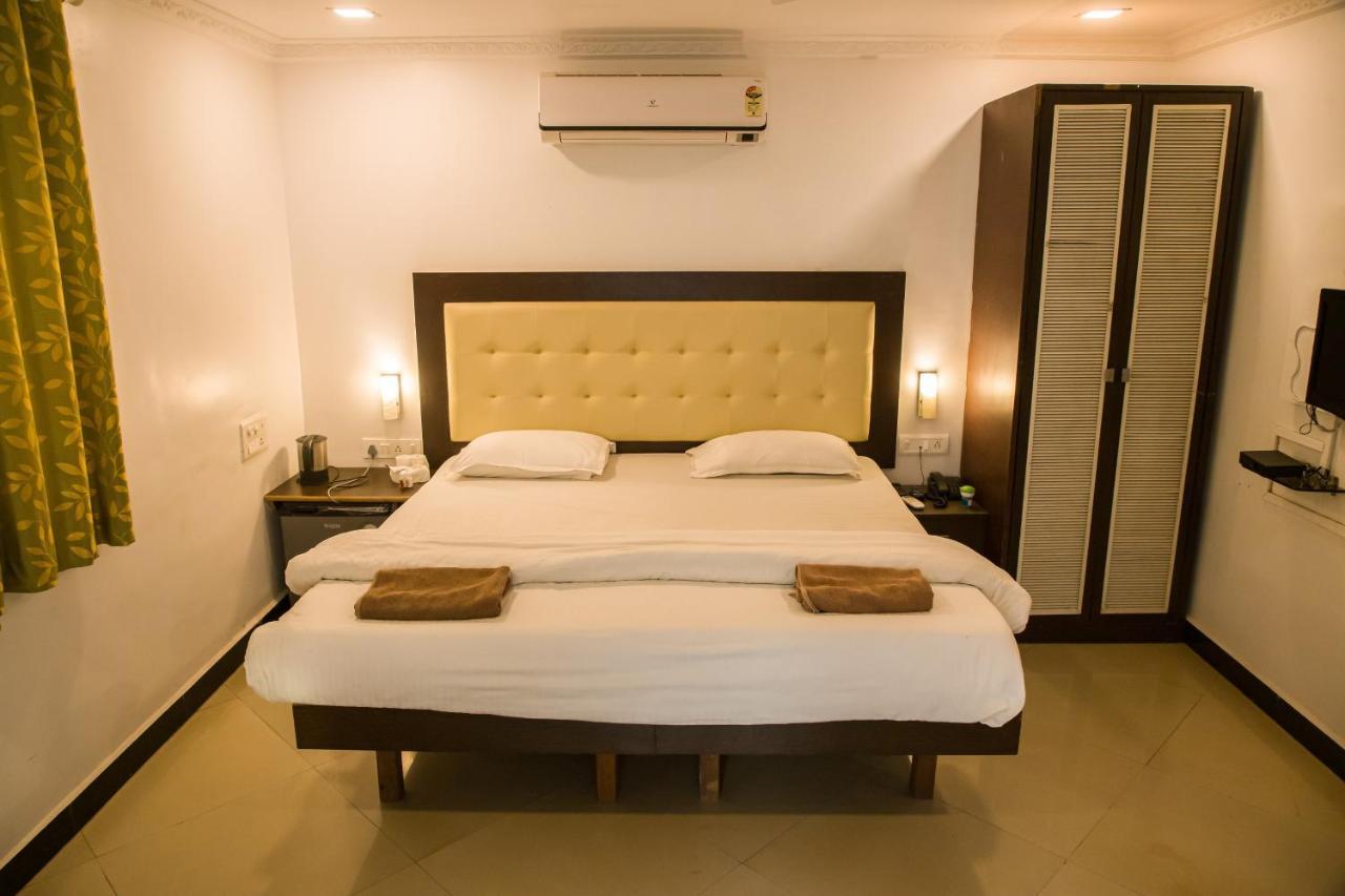 Sanidhya Beach Resort Алибаг Экстерьер фото