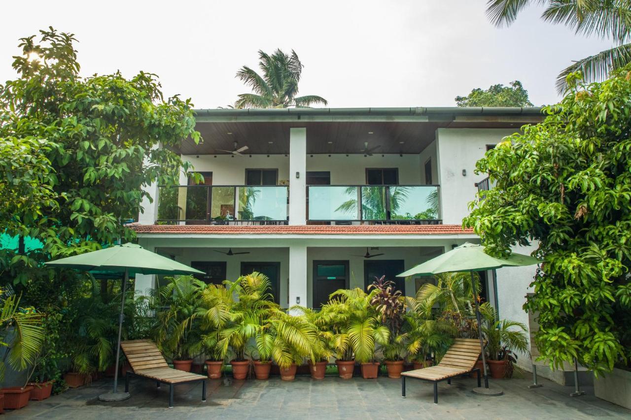 Sanidhya Beach Resort Алибаг Экстерьер фото