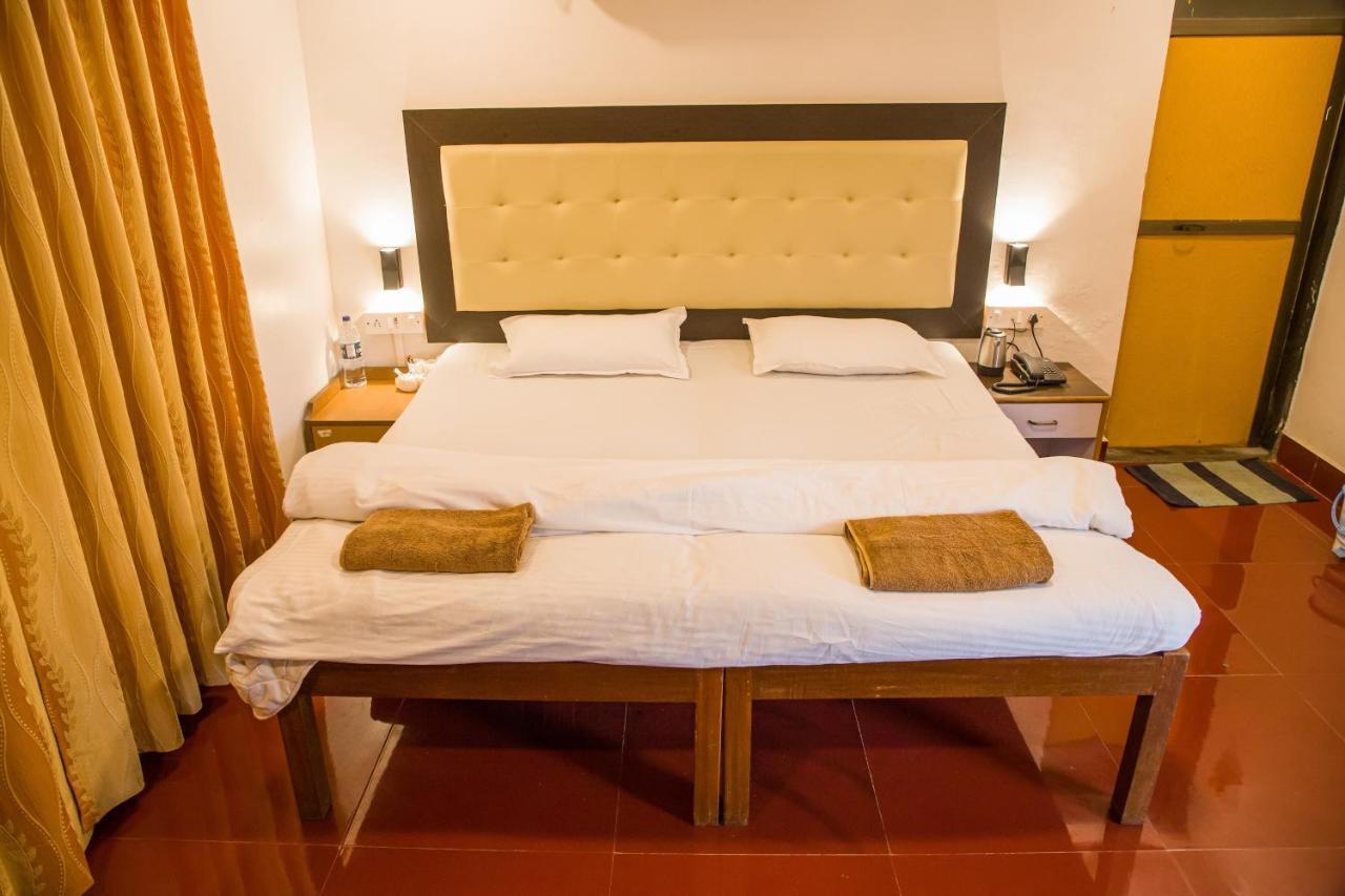 Sanidhya Beach Resort Алибаг Экстерьер фото